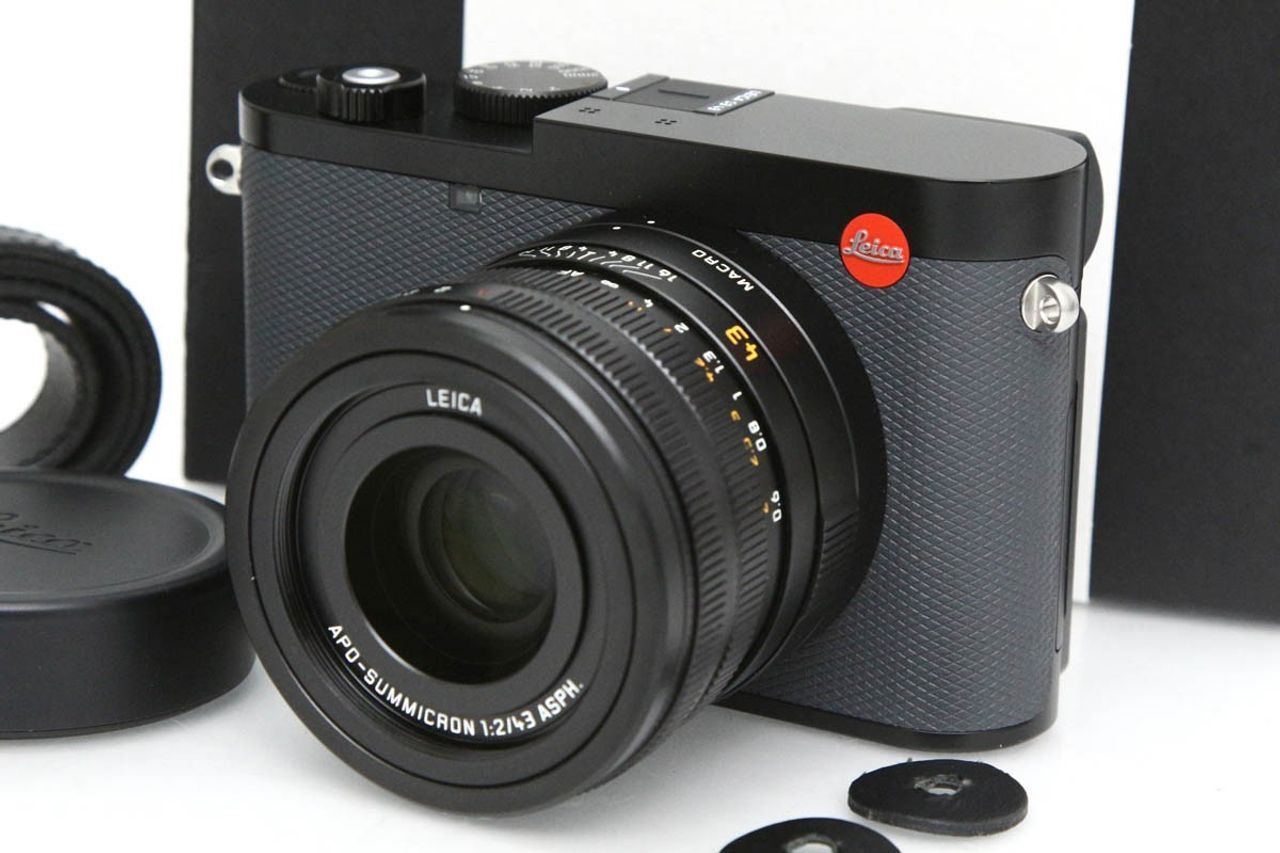 LEICA Q3 43