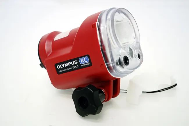 オリンパス UFL-3 水中専用フラッシュ