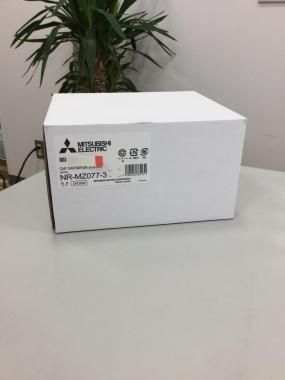 MITHUBISHI/三菱電機 NR-MZ077-3 カーナビ