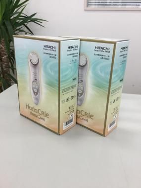 HITACHI /日立 ハダクリエ ホット&クール CM-N4000 美容器具