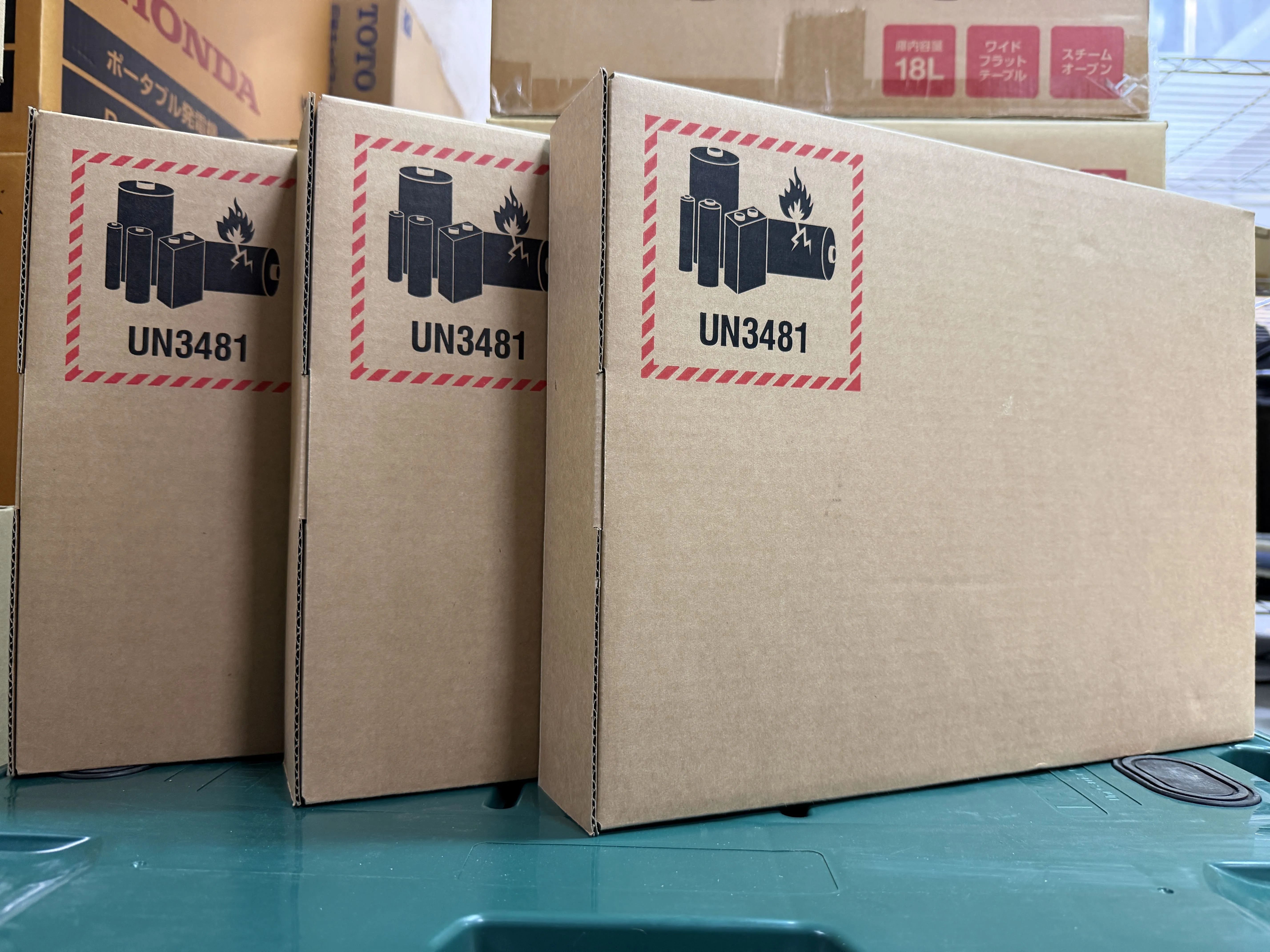 Surface Pro 12インチ EP2-27273 [プラチナ]お買取りしました!!