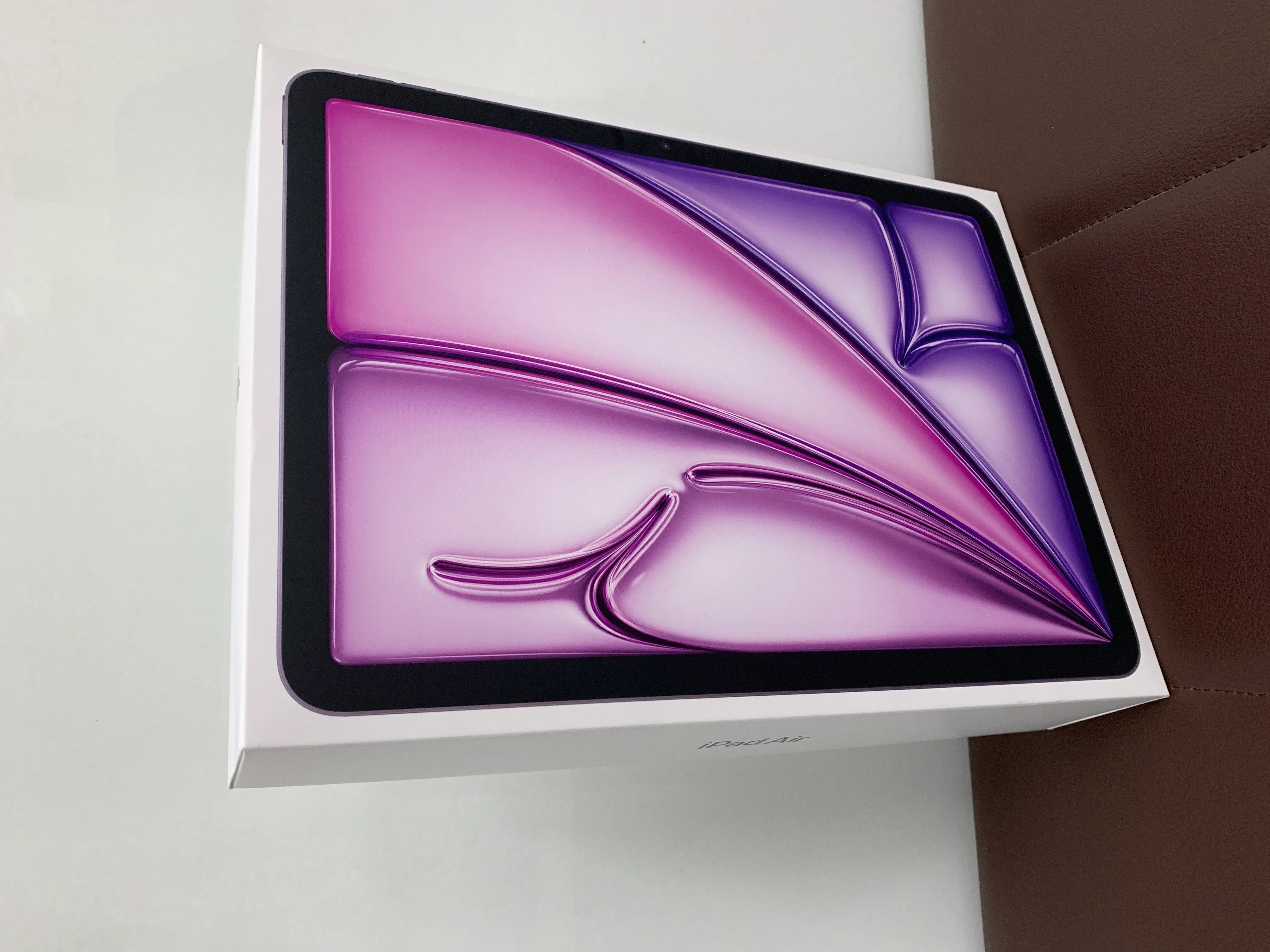 iPad Air 11インチ Wi-Fi 128GB 2025年春モデル MCA04J/A [パープル]お買取りしました!!