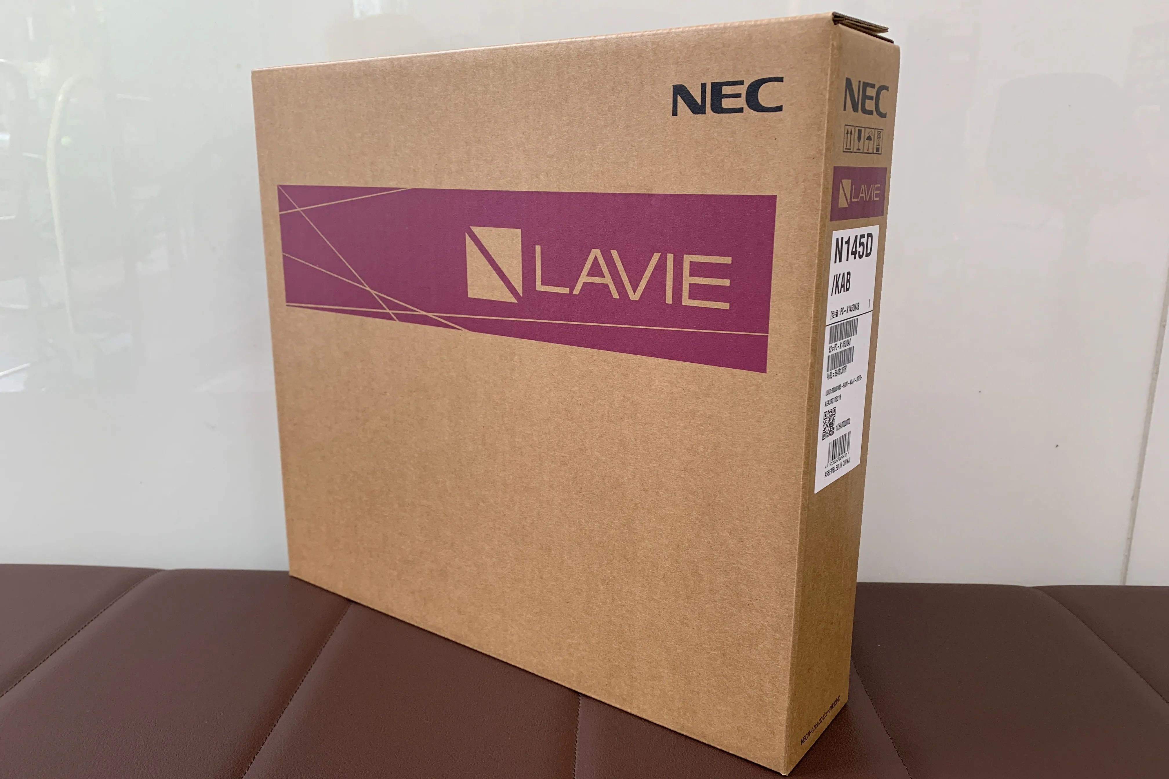 NEC 14型ノートパソコン LAVIE N14 Slim PC-N145DKABお買取りしました!!