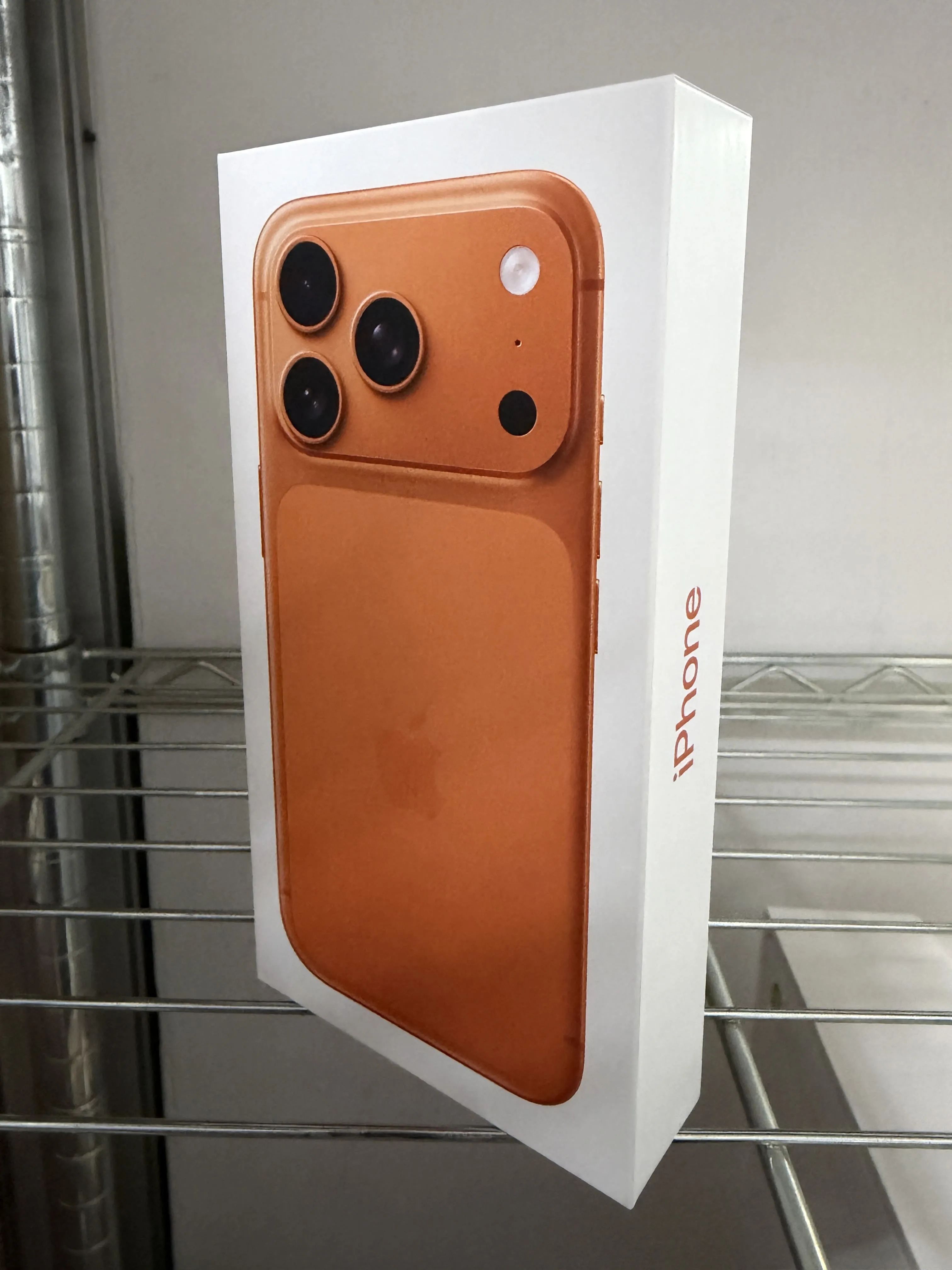 iPhone17 Pro (MG8E4J/A) 1TB コズミックオレンジ お買取りしました!!