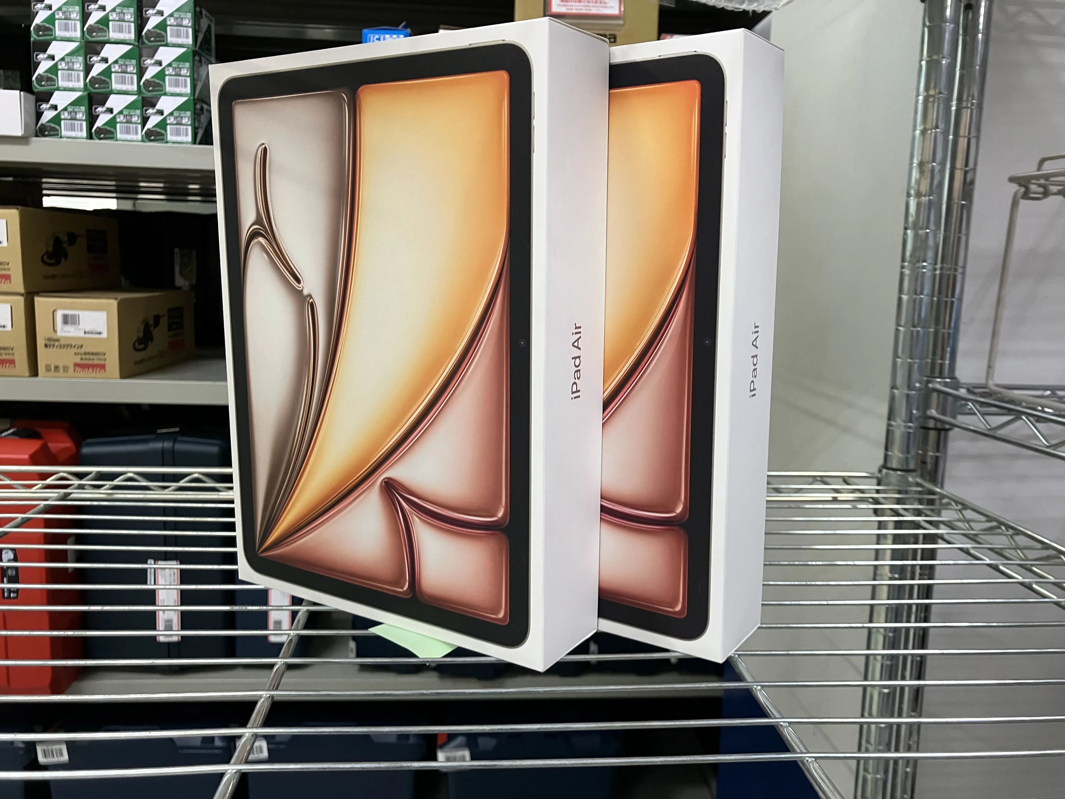 iPad Air 11インチ Wi-Fi 512GB 2025年春モデル MCAA4J/A [スターライト]お買取りいたしました！