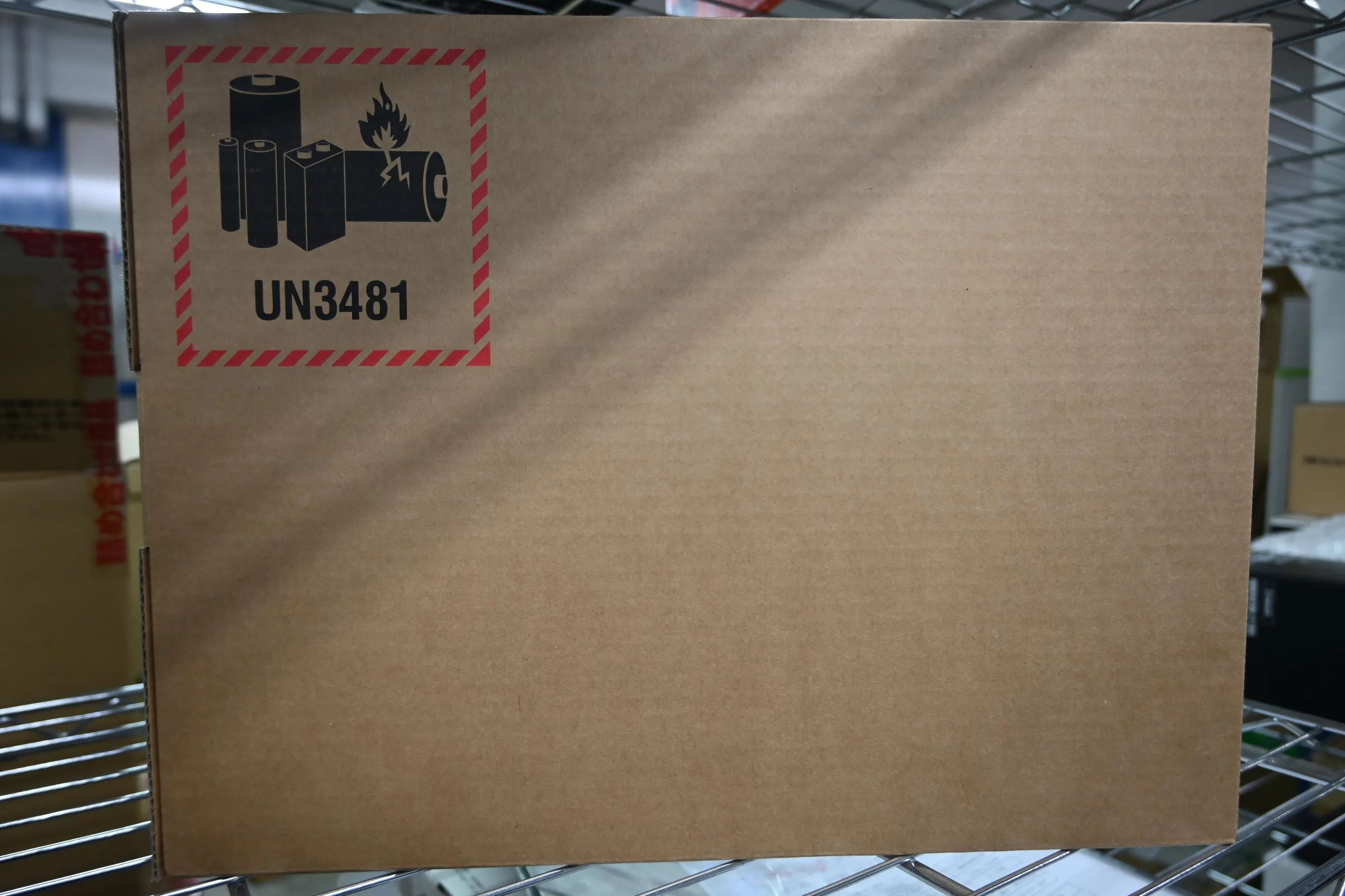 MacBook Air 13.6インチ Liquid Retinaディスプレイ MW0Y3J/A [スターライト]お買取りいたしました！