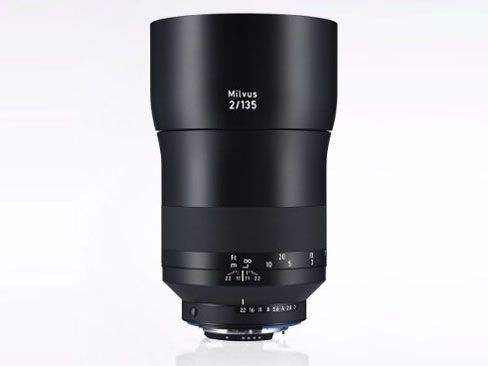 Milvus 2/135 ZF.2