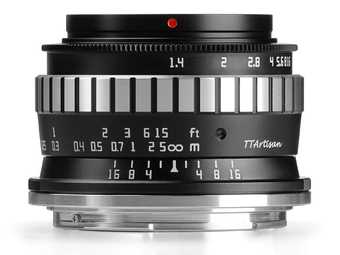 TTArtisan 23mm f/1.4 C ブラック×シルバー