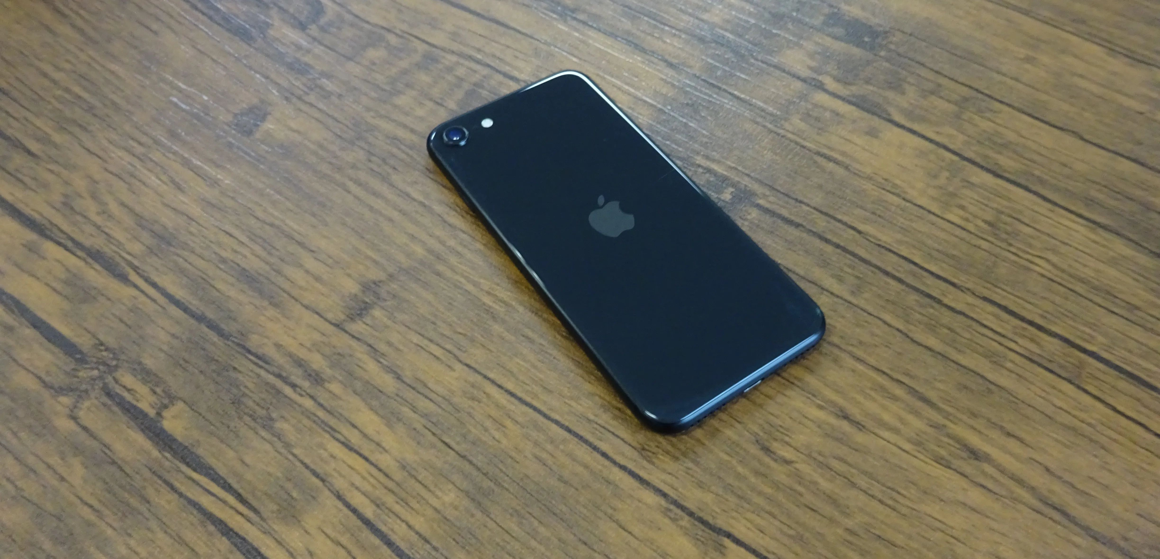 Apple iPhone SE(第2世代)64GB SBM:〇 買取実績