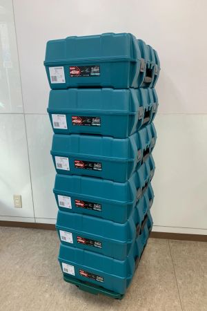 マキタ　インパクトレンチ　TW010GZK