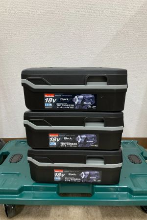 マキタ(Makita)　インパクトドライバー 　TD173DRGXB [黒]