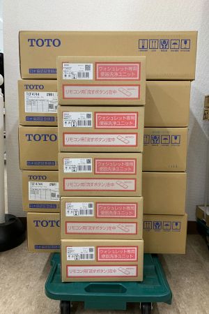 TOTO　温水洗浄便座　アプリコット F4A TCF4744AK #NW1 [ホワイト]