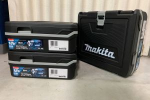 マキタ(Makita)　インパクトドライバー　TD173DRGX [青]