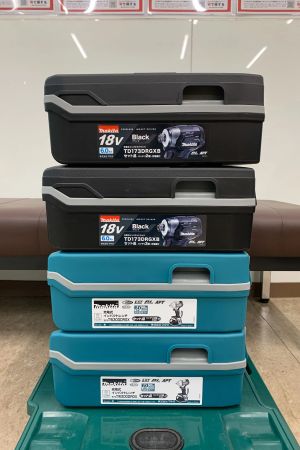 マキタ(Makita)　インパクトドライバー　TD173DRGXB [黒]