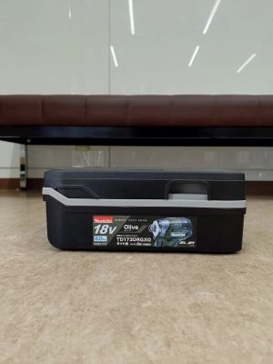 マキタ(Makita)　インパクトドライバー　TD173DRGXO [オリーブ]