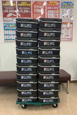 マキタ(Makita)　インパクトドライバー　TD173DRGX [青]