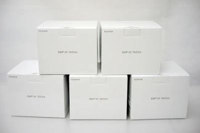 富士フイルム GFX 50S ボディ 中判カメラ