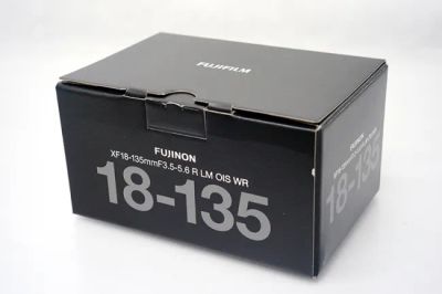 富士フイルム XF18-135mm F3.5-5.6 R LM OIS レンズ