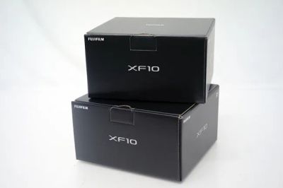富士フイルム FUJIFILM XF10 カメラ