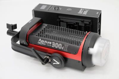Aputure LS C300d II LEDライト 