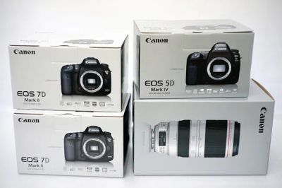 キヤノン EOS 7D Mark II ボディ - EOS 5D Mark IV ボディ カメラ