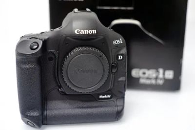 キヤノン EOS-1D Mark IV ボディ カメラ