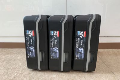 マキタ(makita) 充電式インパクトドライバ TD173DRGX 〔黒〕