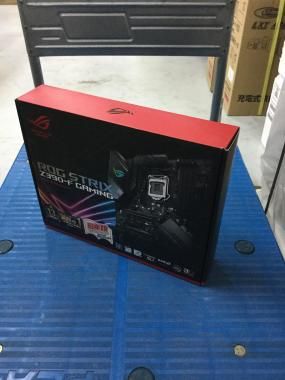 ASUS/エイスース ROG STRIX Z390-F GAMING マザーボード