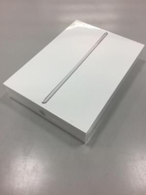 Apple/アップル iPad Wi-Fi 32GB 2017年春モデル MP2G2J/A  iPad