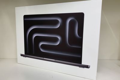 MacBook Pro Liquid Retina XDRディスプレイ 14.2 MW2U3J/A [スペースブラック]