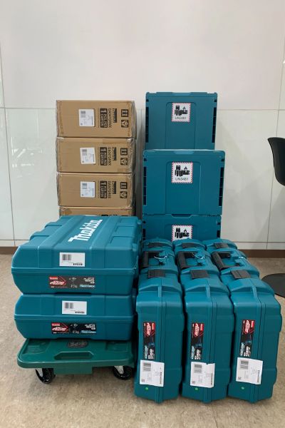 マキタ(Makita)　電動丸ノコ 　HS002GRDX