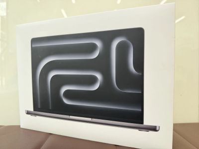 MacBook Pro 14.2インチ Liquid Retina XDRディスプレイ MDE14J/A [スペースブラック]お買取りしました!