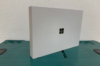 Surface Pro 12インチ EP2-27651 [プラチナ]お買取りしました