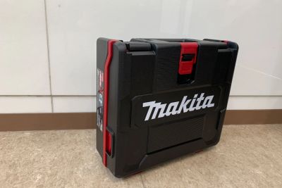 マキタ　インパクトドライバー　TD002GRDXB [黒]