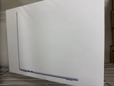 MacBook Air 13.6インチ Liquid Retinaディスプレイ MC6U4J/A [スカイブルー]お買取りしました!!