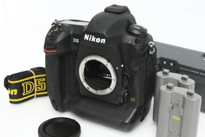 ニコン D5 CF-Type ボディ