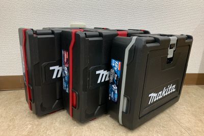 マキタ(Makita)　インパクトドライバー　TD173DRGX [青]