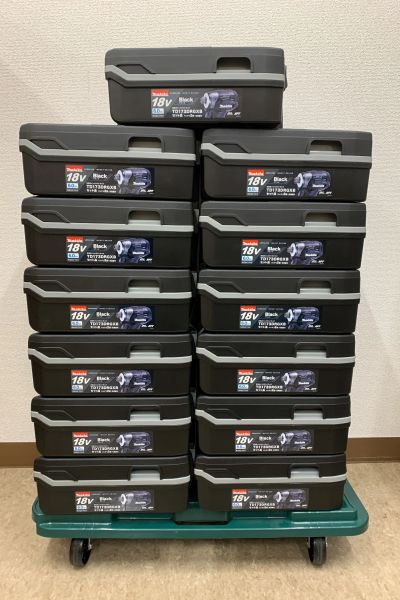 マキタ(Makita)　インパクトドライバー 　TD173DRGXB [黒]