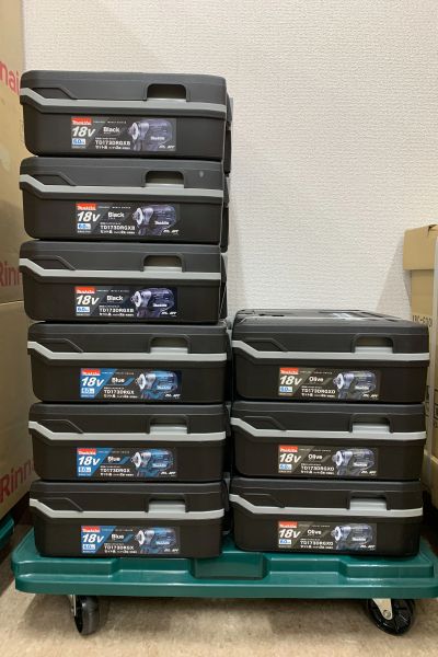 マキタ(Makita) 　インパクトドライバー 　TD173DRGXO [オリーブ]