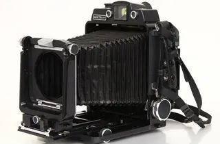 レトロ機材で写真を楽しむ 大判カメラの魅力