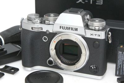 富士フイルム FUJIFILM X-T3 ボディ [シルバー]