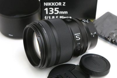 ニコン NIKKOR Z 135mm f/1.8 S Plena