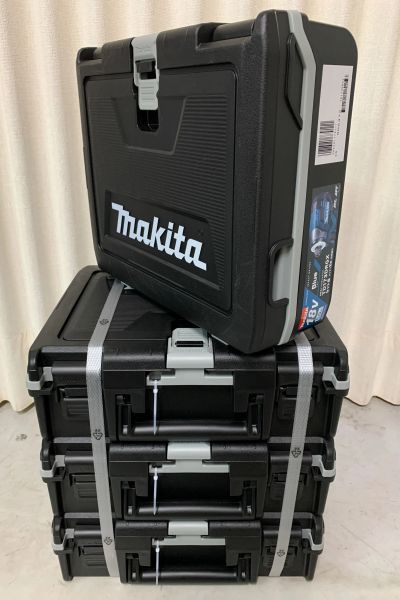 マキタ(Makita)　インパクトドライバー　TD173DRGX [青]