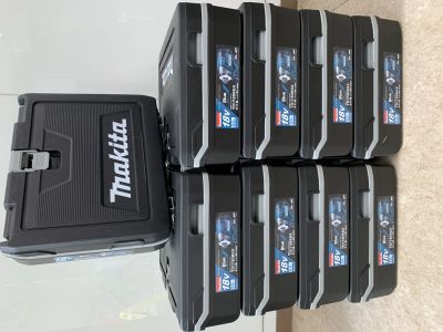 マキタ(Makita) 18V充電式インパクトドライバー TD173DRGX [青]