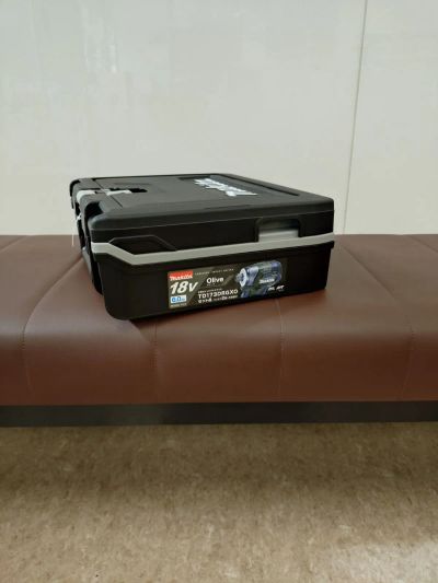 マキタ(Makita)　インパクトドライバー　TD173DRGXO [オリーブ]