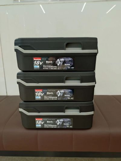 マキタ(Makita)　インパクトドライバー　TD173DRGXB [黒]