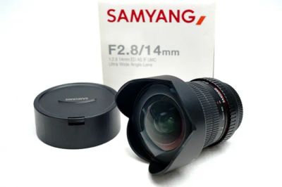 サムヤン 14mm F2.8 IF ED UMC Aspherical レンズ