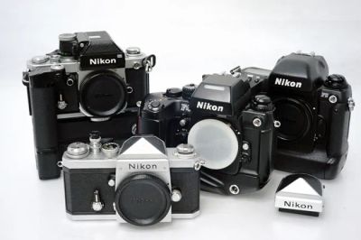 ニコン F アイレベル - F2 フォトミック - F4 MB-23グリップつき  - F5 カメラ
