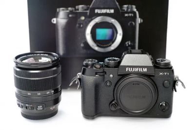 富士フイルム X-T1 ボディ カメラ