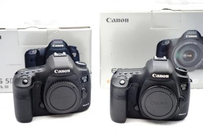 キヤノン EOS 5D Mark III ボディ カメラ